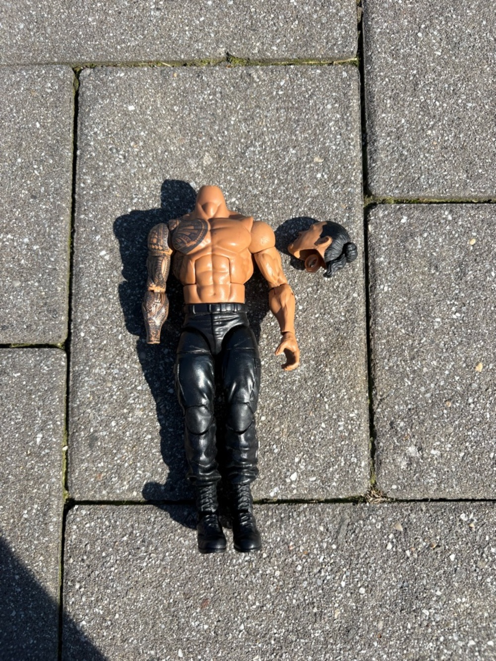 Roman reigns wwe action figure